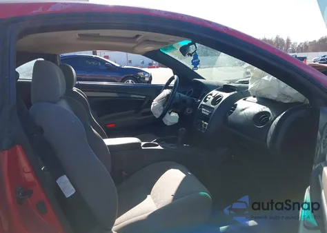 2003 Mitsubishi Eclipse Gs z USA, uszkodzony, nr VIN 4A3AC44G53E139748